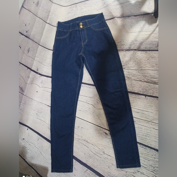 See updated listing Max offeDouble button bum lifting contouring Dark Blue Jeans - Picture 2 of 9